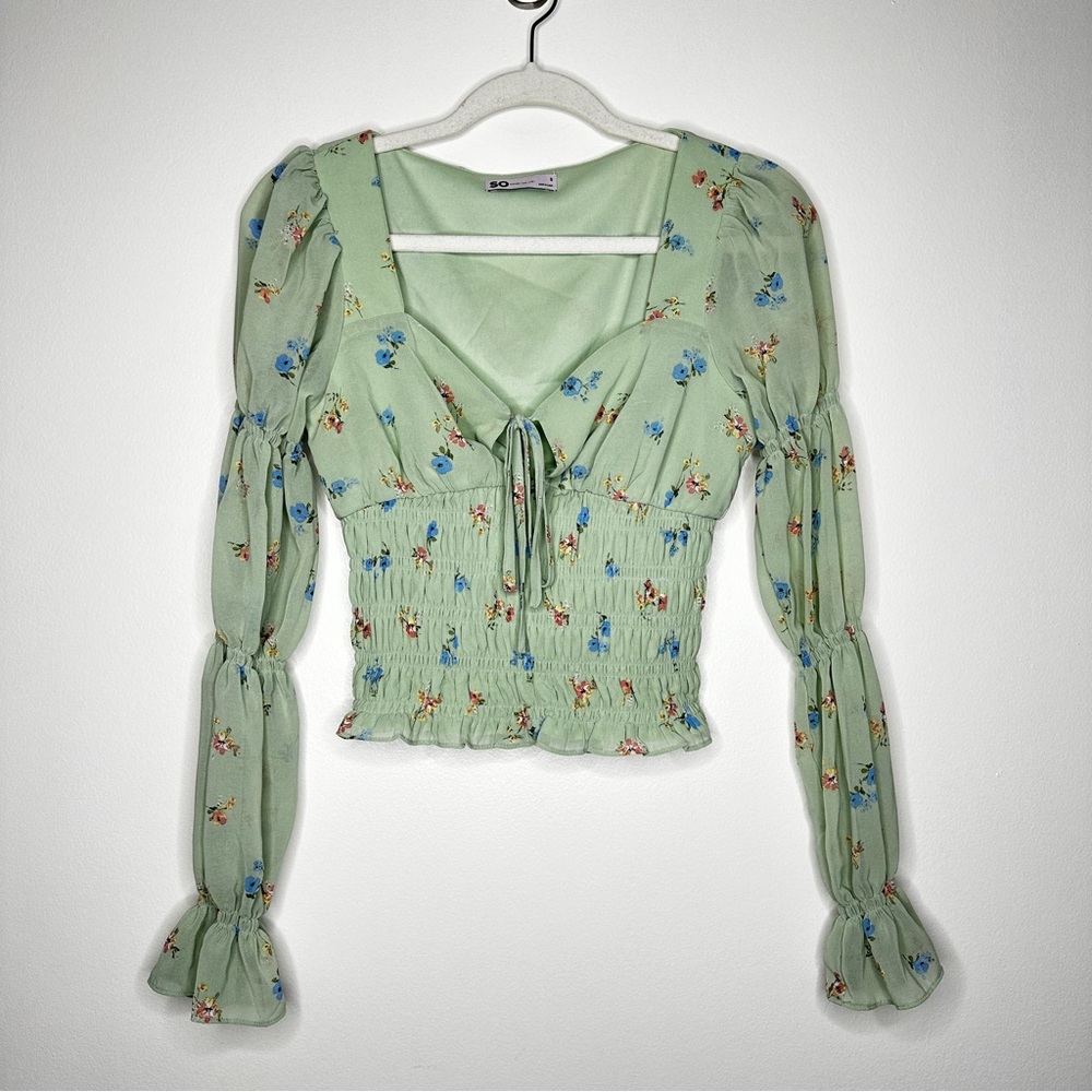 SO Sweetheart‎ Neck Smocked Blouse Cottagecore Floral Puff Sleeve Top